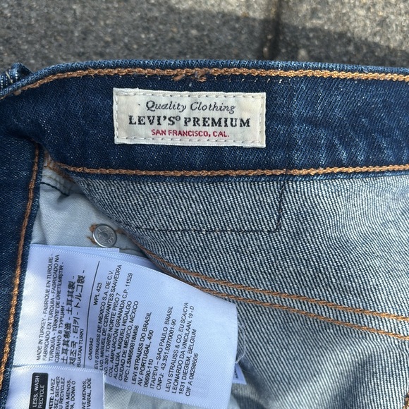 Levis premium women’s 501 S Skinny jeans 27 x 30 medium wash - Picture 4 of 8